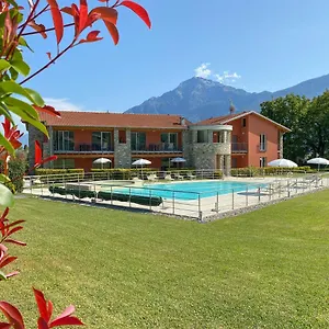 Paradiso Aparthotel